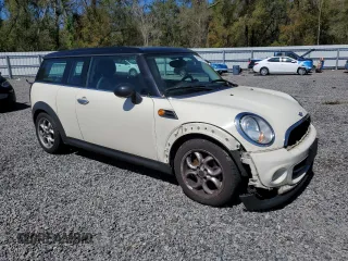 2011 MINI Clubman z VIN WMWZF3C53BT188932, wystawiony jako Copart lot #47618795 z przebiegiem Nie podano mil oraz Szkoda całkowita • Salvage title. Historia ofert i sprzedaży dostępna na DreamBid. Obrazek 4.