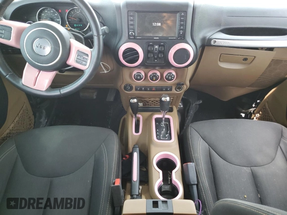 2017 Jeep Wrangler Unlimited Rubicon Recon with VIN 1C4HJWFG3HL510439, listed as a Copart auction lot 60791165 with 125,955 mi miles and Salvage title. Bid and sale history available at DreamBid. Image 8.