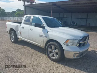 2015 Ram 1500 Big Horn with VIN 1C6RR6GT6FS604432, listed as a IAAI auction lot 39565790 with 177,524 mi miles. Bid and sale history available at carsss.com. Image 1.