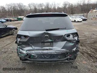 2023 Volkswagen Tiguan SE R-Line Black with VIN 3VV8B7AX4PM072166, listed as a Copart auction lot 86540234 with 21,411 mi miles and Salvage Title. Bid and sale history available at carsss.com. Image 6.