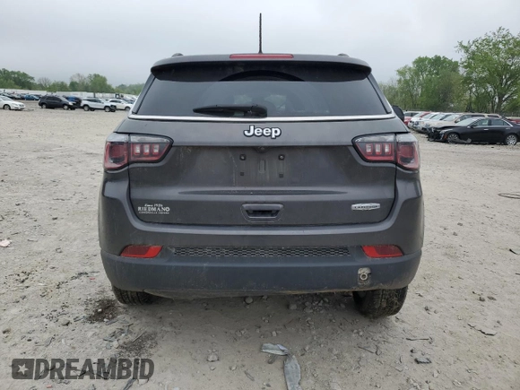 2018 Jeep Compass Latitude with VIN 3C4NJCBB8JT287353, listed as a Copart auction lot 56069635 with 92,719 mi miles and Salvage title. Bid and sale history available at DreamBid. Image 6.