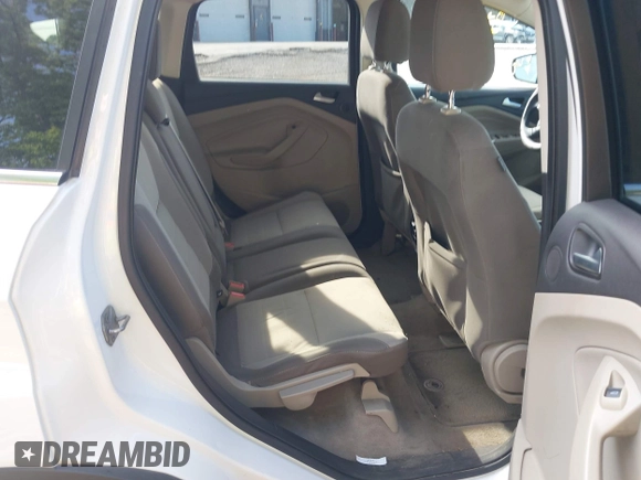 2014 Ford Escape SE with VIN 1FMCU9G92EUB32926, listed as a IAAI auction lot 42273922 with 172,193 mi miles and . Bid and sale history available at DreamBid. Image 8.