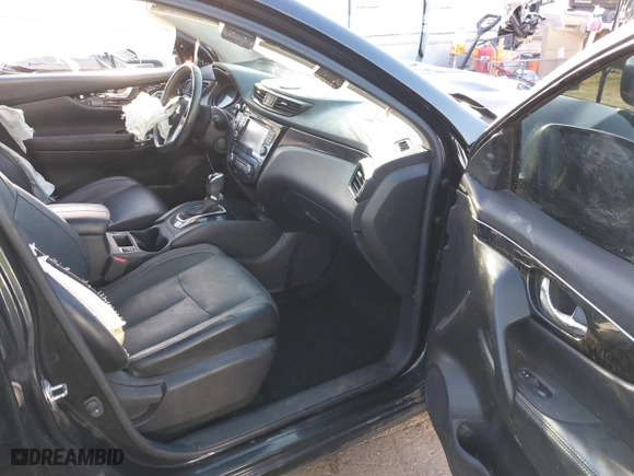 2018 Nissan Rogue Sport SV with VIN JN1BJ1CP6JW187881, listed as a IAAI auction lot 41855611 with 112,949 mi miles. Bid and sale history available at carsss.com. Image 5.