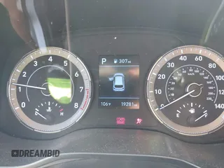 2021 Hyundai Venue SE z VIN KMHRB8A38MU112404, wystawiony jako IAAI lot #42221700 z przebiegiem 19 281 mil mil oraz . Historia ofert i sprzedaży dostępna na DreamBid. Obrazek 7.