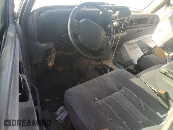 1995 Dodge 2500 with VIN 1B7KF26C9SS304696, listed as a Copart auction lot 76398944 with 217,725 mi miles and Salvage Title. Bid and sale history available at carsss.com. Image 8.