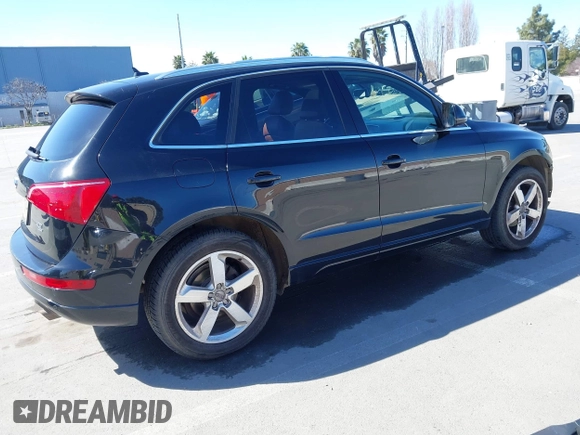 2012 Audi Q5 2.0T Premium Plus with VIN WA1LFAFP7CA050117, listed as a IAAI auction lot 41710056 with 152,969 mi miles. Bid and sale history available at carsss.com. Image 4.