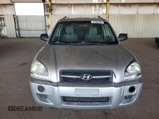 2008 Hyundai Tucson GLS with VIN KM8JM12B38U818352, listed as a Copart auction lot 71503394 with 186,965 mi miles and Salvage Title. Bid and sale history available at carsss.com. Image 5.
