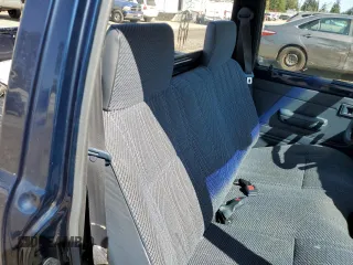 1994 Toyota Pickup with VIN 4TARN81A0RZ180129, listed as a Copart auction lot 51800195 with 153,538 mi miles and Salvage Title. Bid and sale history available at DreamBid. Image 10.