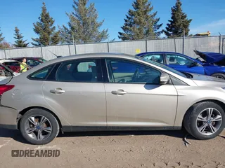 2018 Ford Focus SE with VIN 1FADP3FE8JL256698, listed as a IAAI auction lot 41757179 with 118,498 mi miles. Bid and sale history available at carsss.com. Image 13.