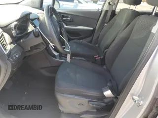 2020 Chevrolet Trax LS with VIN 3GNCJKSB0LL204347, listed as a Copart auction lot 63516375 with 35,720 mi miles and Salvage title. Bid and sale history available at DreamBid. Image 7.