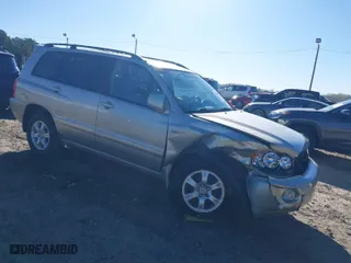 2002 Toyota Highlander with VIN JTEGF21A420061415, listed as a IAAI auction lot 41788302 with 135,412 mi miles. Bid and sale history available at carsss.com. Image 1.