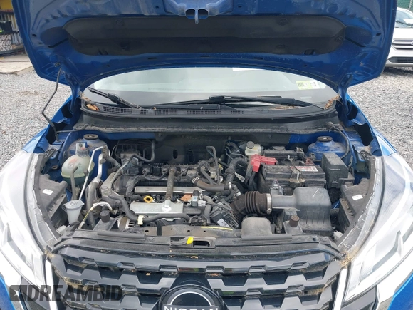 2022 Nissan Kicks S z VIN 3N1CP5BV1NL481274, wystawiony jako IAAI lot #42259040 z przebiegiem 32 082 mil mil oraz . Historia ofert i sprzedaży dostępna na DreamBid. Obrazek 10.