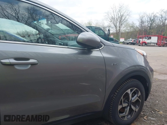 2020 Kia Sportage LX with VIN KNDPMCAC6L7630193, listed as a IAAI auction lot 42073485 with 48,743 mi miles. Bid and sale history available at carsss.com. Image 22.