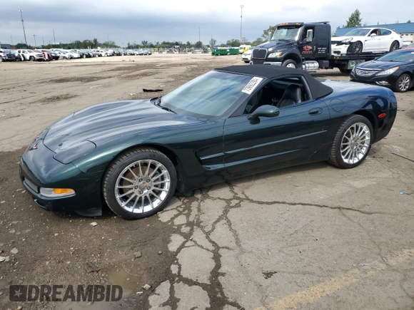 2000 Chevrolet Corvette with VIN 1G1YY32G4Y5121239, listed as a Copart auction lot 73692284 with 29,770 mi miles and Salvage Title. Bid and sale history available at carsss.com. Image 1.
