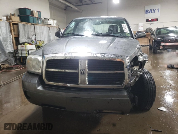 2005 Dodge Dakota SLT with VIN 1D7HE48K45S326208, listed as a Copart auction lot 89149135 with 227,301 mi miles and Salvage Title. Bid and sale history available at DreamBid. Image 5.