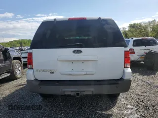 2004 Ford Expedition Special Service with VIN 1FMEU15W04LA49387, listed as a Copart auction lot 52386065 with 322,325 mi miles and Salvage title. Bid and sale history available at DreamBid. Image 6.