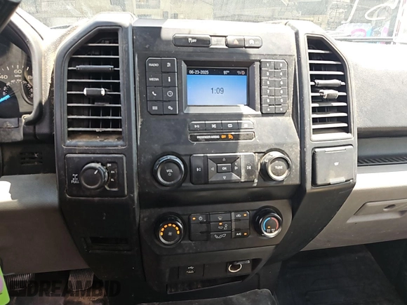 2019 Ford F-150 XL with VIN 1FTMF1EB5KKE10509, listed as a IAAI auction lot 42778592 with 132,692 mi miles and . Bid and sale history available at DreamBid. Image 9.