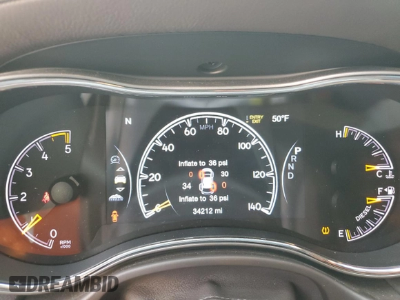 2018 Jeep Grand Cherokee High Altitude with VIN 1C4RJFCM9JC405344, listed as a Copart auction lot 82923474 with 34,212 mi miles and Salvage Title. Bid and sale history available at carsss.com. Image 9.