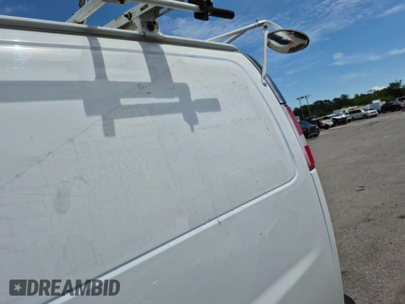 2012 Chevrolet Express Cargo z VIN 1GCWGFCA2C1164359, wystawiony jako IAAI lot #42293326 z przebiegiem 232 906 mil mil oraz . Historia ofert i sprzedaży dostępna na DreamBid. Obrazek 1.