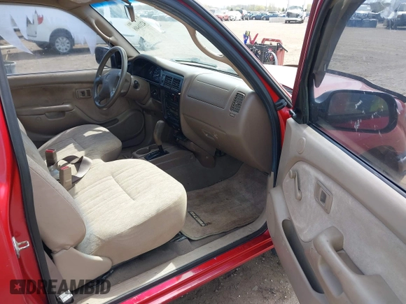 2002 Toyota Tacoma with VIN 5TENL42N42Z882581, listed as a IAAI auction lot 42116408 with 136,126 mi miles. Bid and sale history available at carsss.com. Image 5.