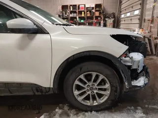 2021 Ford Escape SE Hybrid with VIN 1FMCU9BZ3MUA17452, listed as a IAAI auction lot 41626415 with 62,326 mi miles and . Bid and sale history available at DreamBid. Image 20.