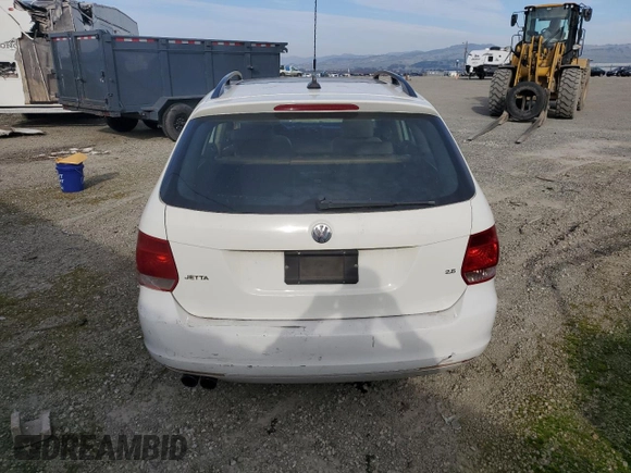 2009 Volkswagen Jetta SE с VIN 3VWTM71K19M251966, выставлен на аукционе Copart как лот 42421345 с пробегом 191 811 миль миль и Списание • Salvage title. История ставок и продаж доступна на DreamBid. Изображение 6.