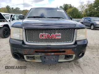 2007 GMC Sierra Denali z VIN 2GTEK638971651761, wystawiony jako Copart lot #73001574 z przebiegiem Nie podano mil oraz Nie do naprawy. Historia ofert i sprzedaży dostępna na DreamBid. Obrazek 5.