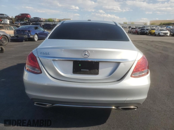 2018 Mercedes-Benz C 300 с VIN 55SWF4JB8JU258588, выставлен на аукционе Copart как лот 60350455 с пробегом 89 500 миль миль и Списание • Salvage title. История ставок и продаж доступна на DreamBid. Изображение 6.