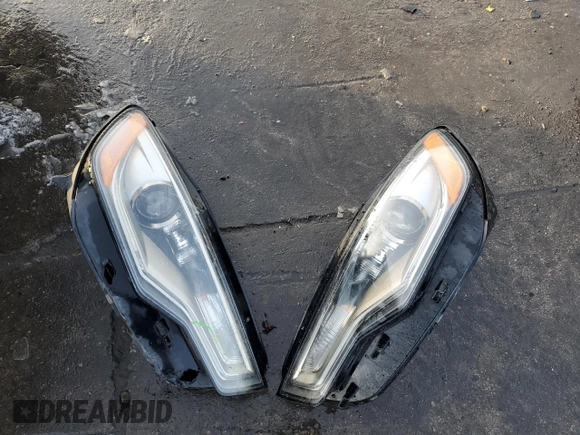 2015 Audi A6 Premium Plus z VIN WAUFGAFC1FN015418, wystawiony jako Copart lot #44805455 z przebiegiem 73 223 mil mil oraz Szkoda całkowita • Salvage title. Historia ofert i sprzedaży dostępna na DreamBid. Obrazek 12.