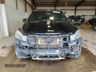 2014 Mercedes-Benz M 63 AMG z VIN 4JGDA7EB6EA357360, wystawiony jako Copart lot #57241045 z przebiegiem 141 531 mil mil oraz Szkoda całkowita • Salvage title. Historia ofert i sprzedaży dostępna na DreamBid. Obrazek 5.