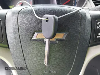 2014 Chevrolet Cruze 1LT z VIN 1G1PC5SBXE7336621, wystawiony jako IAAI lot #42290252 z przebiegiem 184 453 mil mil oraz . Historia ofert i sprzedaży dostępna na DreamBid. Obrazek 11.