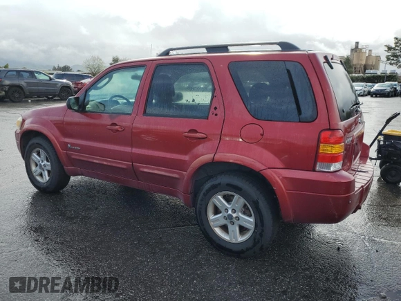 2007 Ford Escape Hybrid with VIN 1FMCU49HX7KA35267, listed as a Copart auction lot 49123395 with 318,091 mi miles and Clean Title. Bid and sale history available at carsss.com. Image 2.