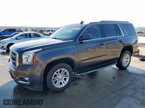 2017 GMC Yukon SLT with VIN 1GKS2BKC3HR122370, listed as a Copart auction lot 46254615 with 179,787 mi miles and Salvage Title. Bid and sale history available at carsss.com. Image 1.