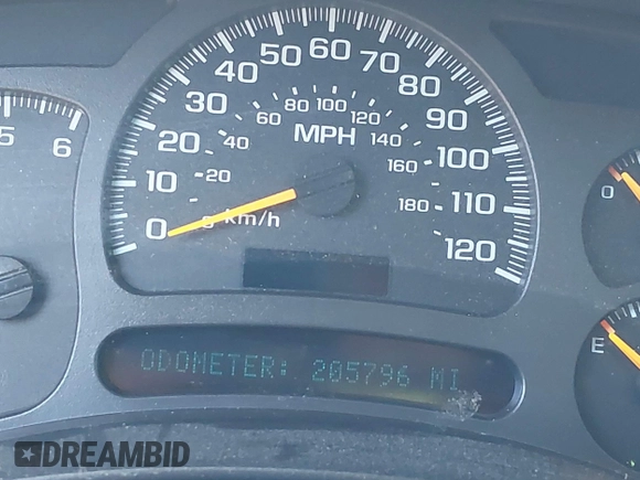 2004 Chevrolet Tahoe LT with VIN 1GNEC13Z44J125913, listed as a IAAI auction lot 42027889 with 205,796 mi miles. Bid and sale history available at carsss.com. Image 7.