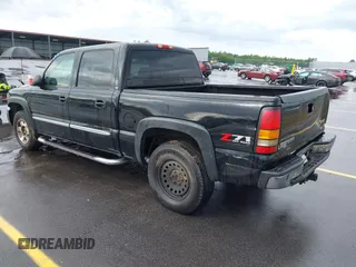 2006 GMC Sierra 1500 SLT with VIN 2GTEK13T561232618, listed as a IAAI auction lot 42086899 with 310,473 mi miles and . Bid and sale history available at carsss.com. Image 3.