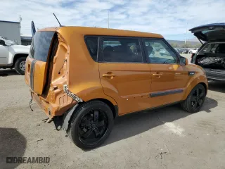 2010 Kia Soul ! with VIN KNDJT2A23A7107737, listed as a Copart auction lot 47076205 with 84,872 mi miles and Salvage Title. Bid and sale history available at carsss.com. Image 3.