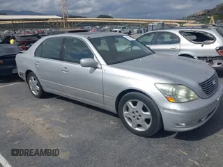 2004 Lexus LS 430 z VIN JTHBN36F140172016, wystawiony jako IAAI lot #42128428 z przebiegiem 242 204 mil mil oraz . Historia ofert i sprzedaży dostępna na DreamBid. Obrazek 1.