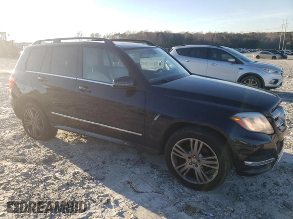 2014 Mercedes-Benz GLK 350 with VIN WDCGG5HB8EG333911, listed as a Copart auction lot 45860225 with 158,160 mi miles and Salvage Title. Bid and sale history available at carsss.com. Image 4.