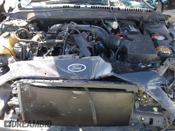 2014 Ford Fusion Titanium with VIN 3FA6P0K98ER163915, listed as a IAAI auction lot 41974577 with Not Provided miles. Bid and sale history available at carsss.com. Image 10.