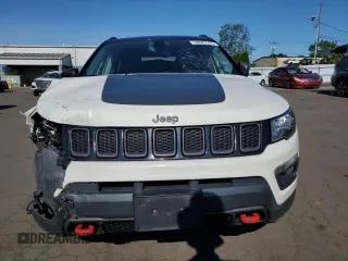 2019 Jeep Compass Trailhawk with VIN 3C4NJDDBXKT671249, listed as a Copart auction lot 58927225 with Not provided miles and Salvage title. Bid and sale history available at DreamBid. Image 5.