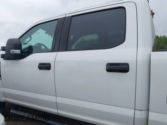 2019 Ford Super Duty F-250 SRW XL with VIN 1FT7W2A67KEC28577, listed as a IAAI auction lot 41960776 with 50,979 mi miles. Bid and sale history available at carsss.com. Image 15.