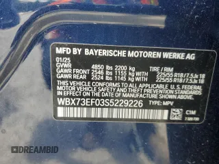2025 BMW X1 xDrive28i z VIN WBX73EF03S5229226, wystawiony jako Copart lot #55457965 z przebiegiem 2490 mil mil oraz Tytuł czysty. Historia ofert i sprzedaży dostępna na DreamBid. Obrazek 13.