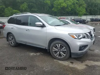 2017 Nissan Pathfinder SL with VIN 5N1DR2MM8HC655898, listed as a Copart auction lot 55143635 with 101,838 mi miles and Clean title. Bid and sale history available at DreamBid. Image 4.