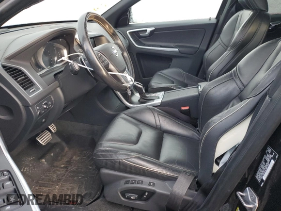 2017 Volvo XC60 R-Design with VIN YV449MRS7H2128140, listed as a Copart auction lot 89215325 with 61,559 mi miles and Salvage title. Bid and sale history available at DreamBid. Image 7.