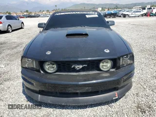 2007 Ford Mustang GT Deluxe with VIN 1ZVFT85H675224348, listed as a Copart auction lot 54993315 with 162,400 mi miles and Clean Title. Bid and sale history available at carsss.com. Image 5.