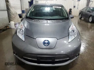 2017 Nissan LEAF S with VIN 1N4BZ0CP6HC308698, listed as a Copart auction lot 85581184 with 30,577 mi miles and Salvage Title. Bid and sale history available at carsss.com. Image 5.