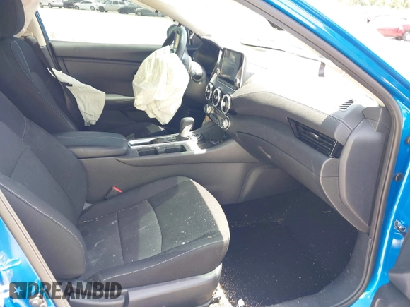 2024 Nissan Sentra SV with VIN 3N1AB8CV6RY343650, listed as a IAAI auction lot 42126890 with 22,633 mi miles and . Bid and sale history available at DreamBid. Image 5.