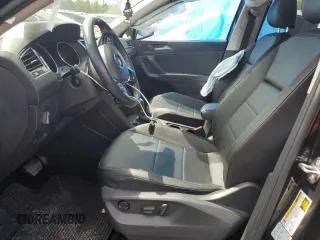 2018 Volkswagen Tiguan SEL z VIN 3VV2B7AX7JM119297, wystawiony jako Copart lot #54416195 z przebiegiem 51 972 mil mil oraz Szkoda całkowita • Salvage title. Historia ofert i sprzedaży dostępna na DreamBid. Obrazek 7.