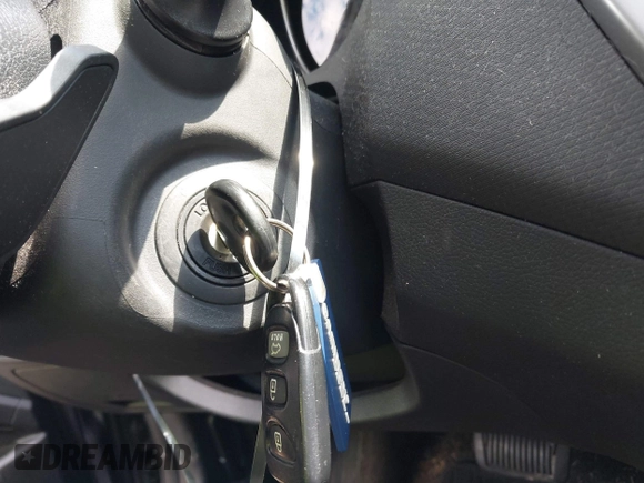 2013 Hyundai Veloster w/Gray Int with VIN KMHTC6ADXDU172104, listed as a IAAI auction lot 42198689 with 67,160 mi miles and . Bid and sale history available at DreamBid. Image 11.