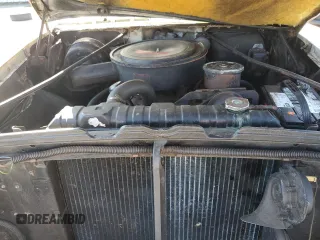 1958 Oldsmobile 88 z VIN 587M54933, wystawiony jako Copart lot #53116955 z przebiegiem 71 510 mil mil oraz Czysty tytuł • Clean title. Historia ofert i sprzedaży dostępna na DreamBid. Obrazek 11.